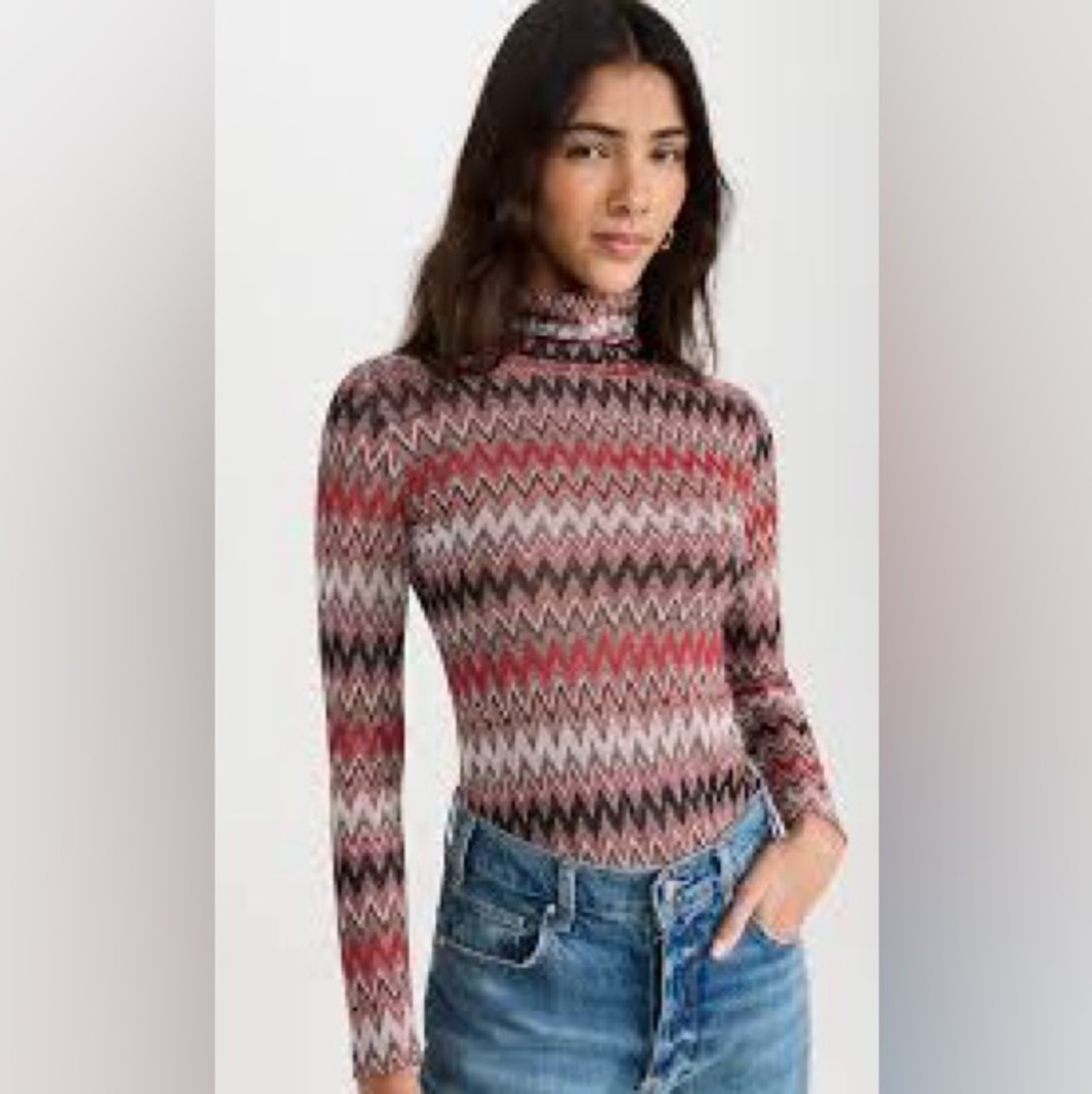 NWT MISA Los Angeles Nadja Top Size Large in Winter Chevron